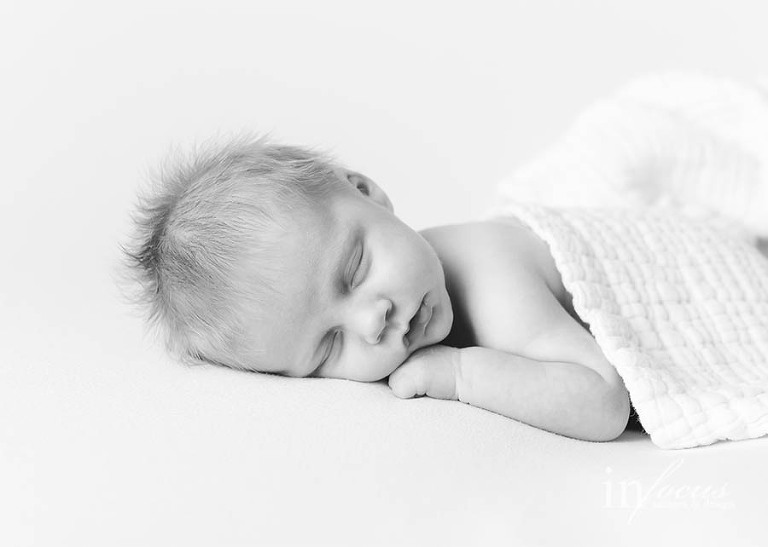 (c) In Focus Images & Design