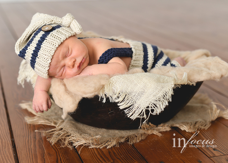 (c) In Focus Images & Design