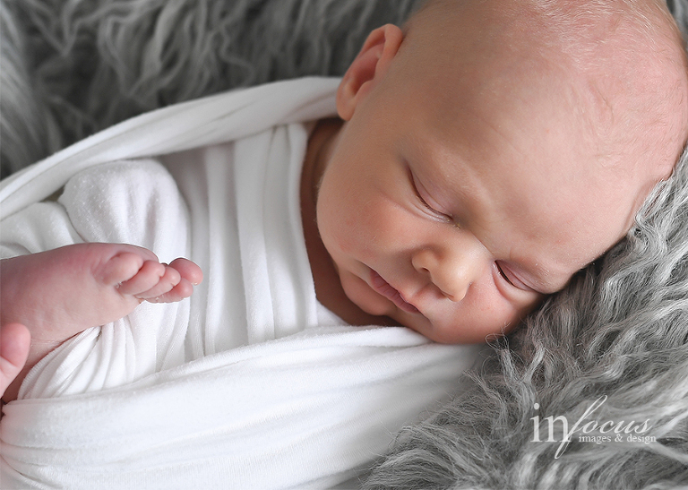(c) In Focus Images & Design