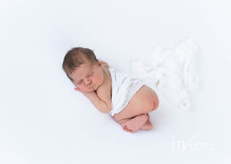 (c) In Focus Images & Design