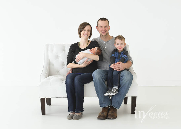 (c) In Focus Images & Design