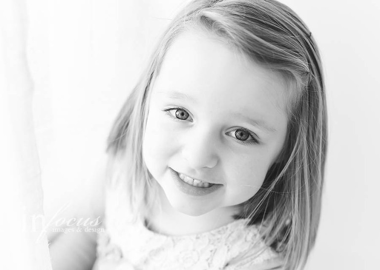(c) In Focus Images & Design