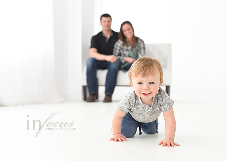 (c) In Focus Images & Design