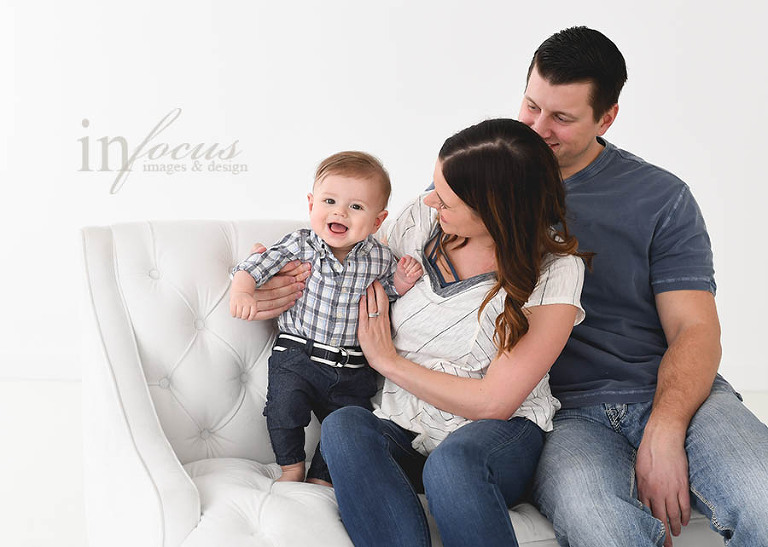 (c) In Focus Images & Design