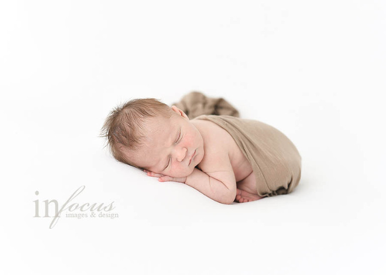 (c) In Focus Images & Design
