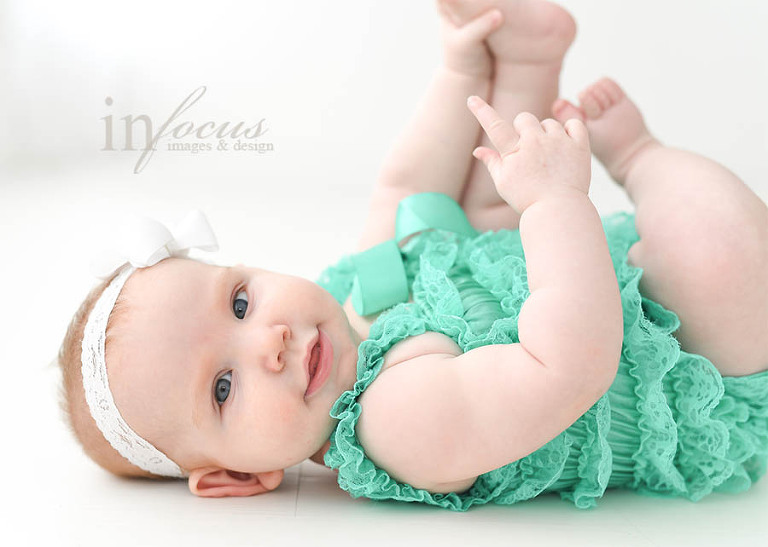 (c) In Focus Images & Design