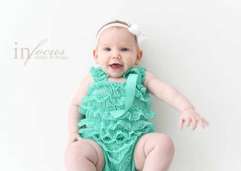 (c) In Focus Images & Design