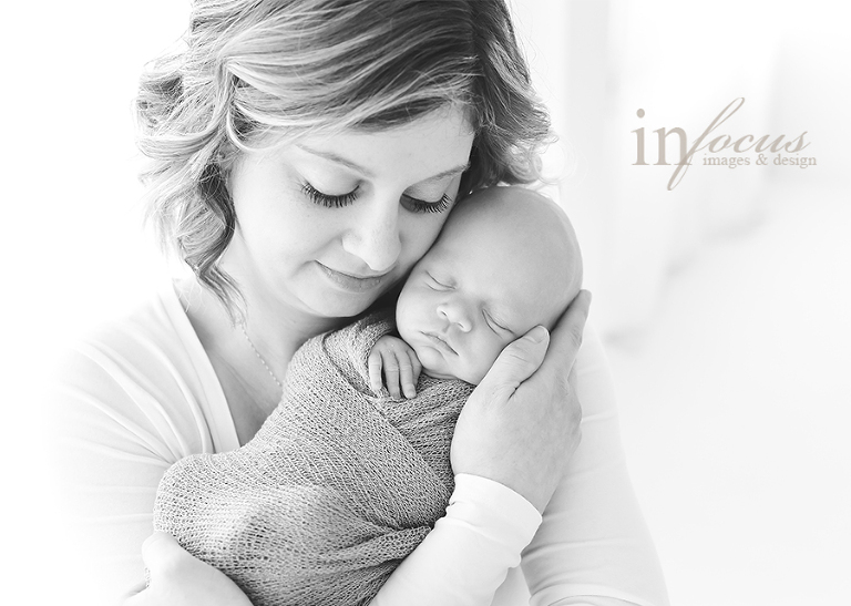 (c) In Focus Images & Design