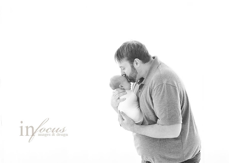 (c) In Focus Images & Design
