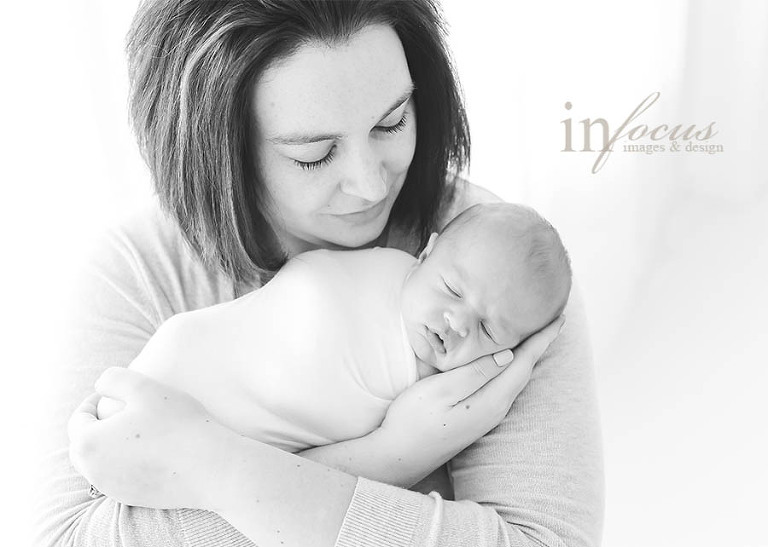 (c) In Focus Images & Design