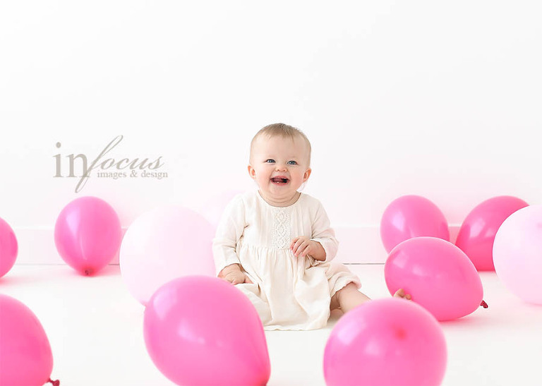 (c) In Focus Images & Design