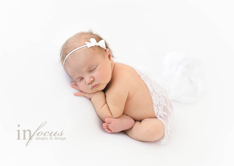 (c) In Focus Images & Design