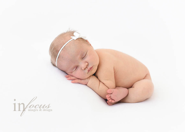 (c) In Focus Images & Design