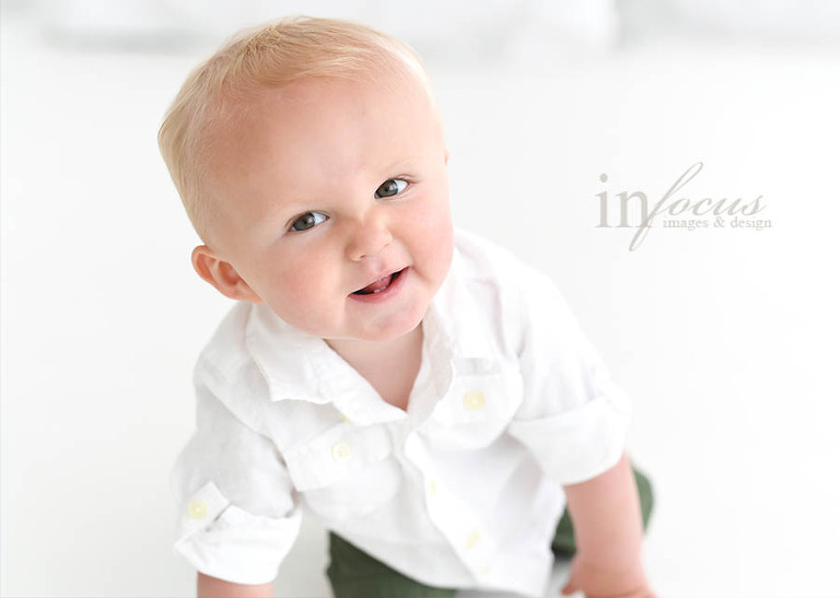 (c) In Focus Images & Design