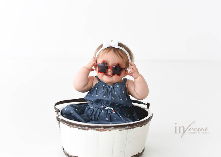 (c) In Focus Images & Design