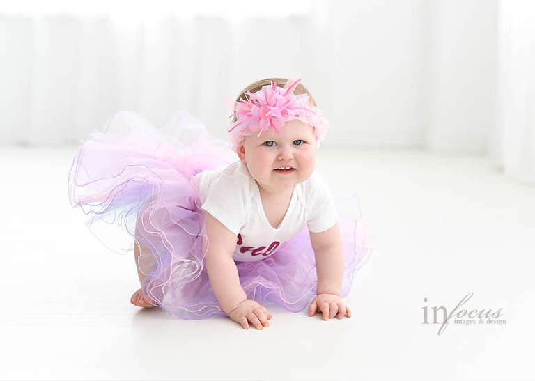 (c) In Focus Images & Design