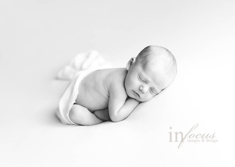 (c) In Focus Images & Design
