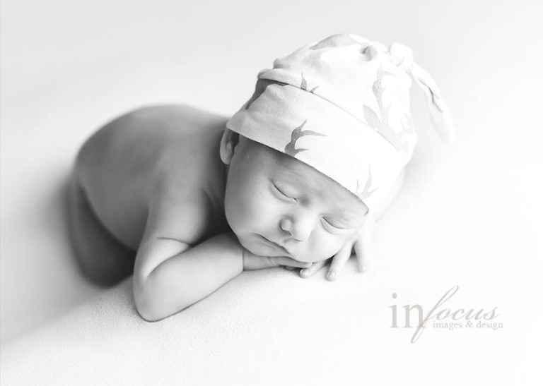 (c) In Focus Images & Design