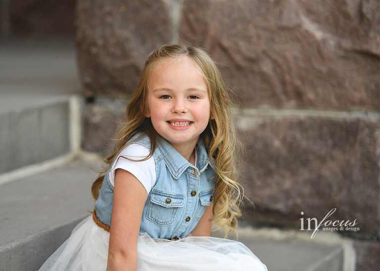 (c) In Focus Images & Design