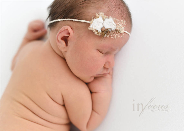 (c) In Focus Images & Design