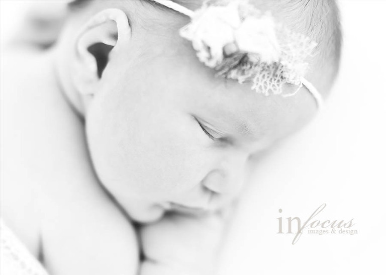 (c) In Focus Images & Design
