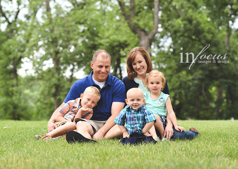 (c) In Focus Images & Design